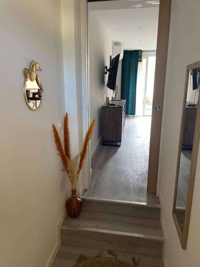 Appartement En Rez De Jardin Tout Equipe Fleurance Exteriér fotografie